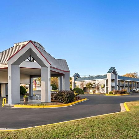 Super 8 by Wyndham Garysburg/Roanoke Rapids Hotel Eksteriør billede