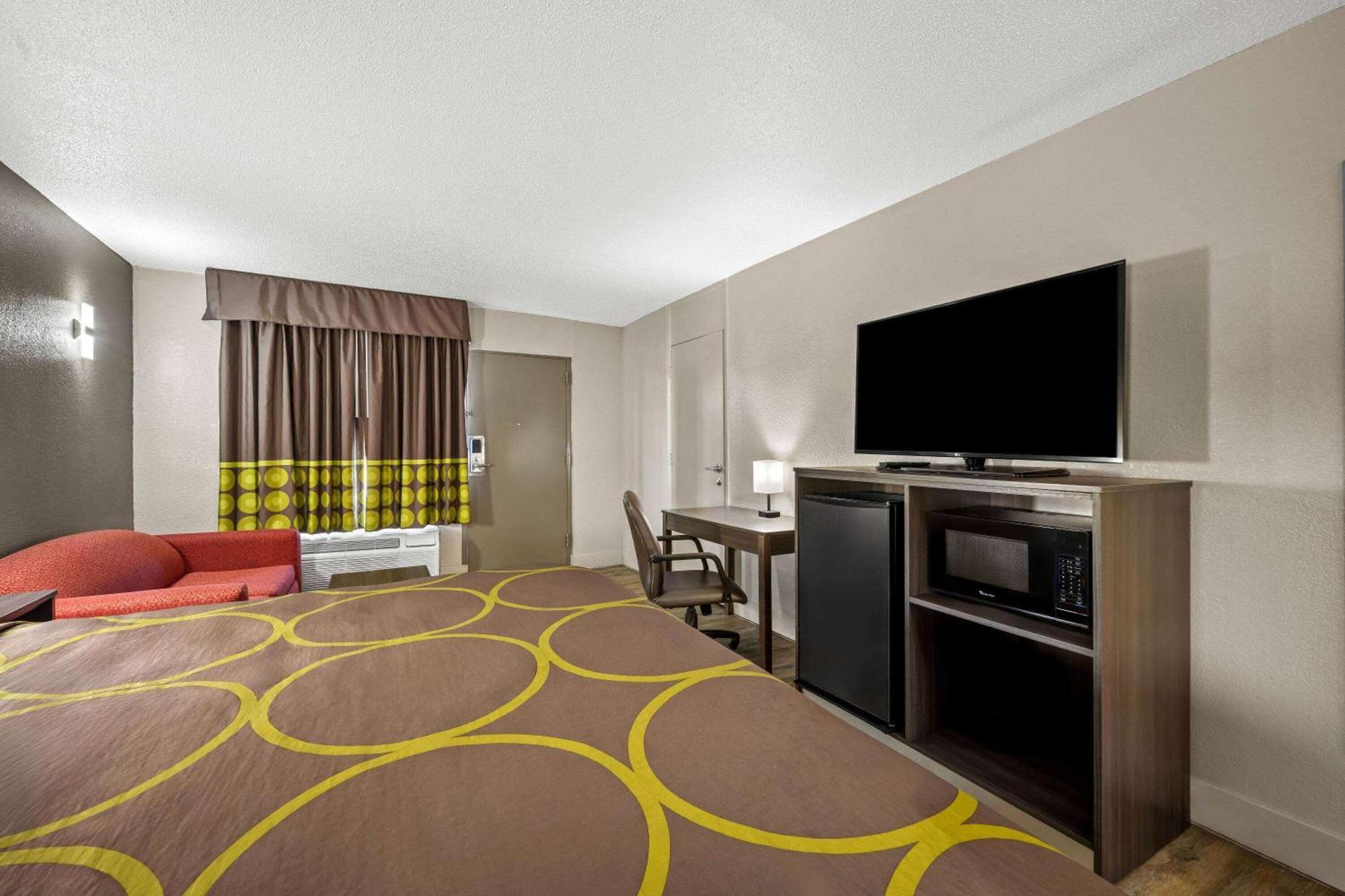 Super 8 by Wyndham Garysburg/Roanoke Rapids Hotel Eksteriør billede