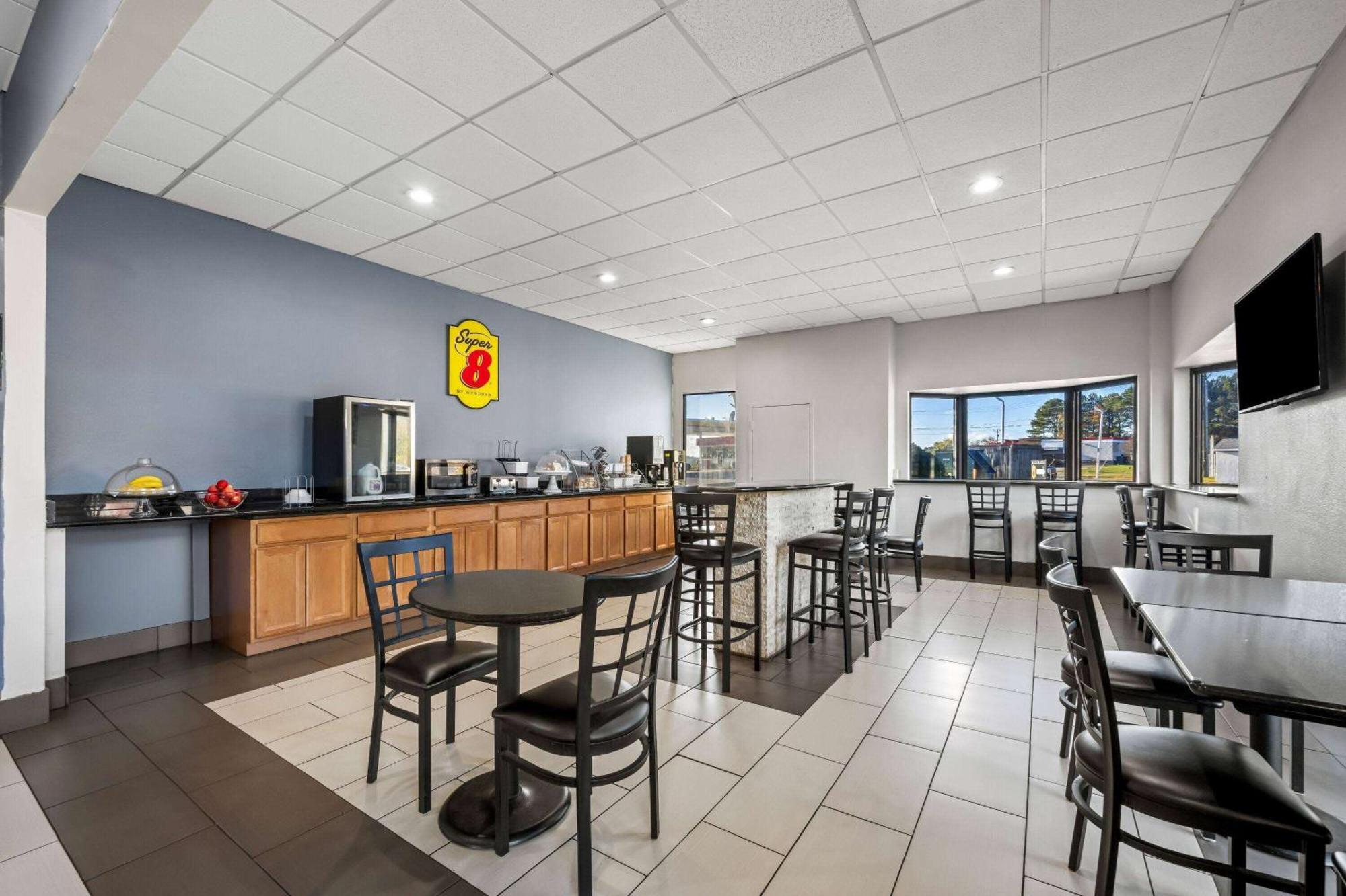 Super 8 by Wyndham Garysburg/Roanoke Rapids Hotel Eksteriør billede
